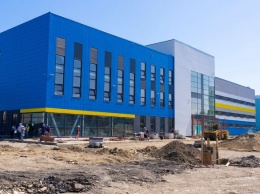 Новый спорткомплекс откроется в кузбасском городе осенью