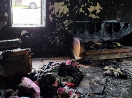 На Алтае трое оставленных без присмотра детей погибли при пожаре в частном доме