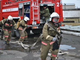 В МЧС Ялты приглашают на работу водителей и пожарных