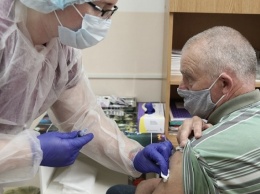 Выездная бригада медиков вакцинировала сотрудников Краснодарского трамвайно-троллейбусного управления