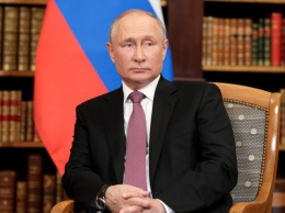 Путин объявил о возвращении послов России и США к работе