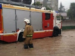 В Крыму из-за погодных условий погиб молодой мужчина: смыло потоком воды