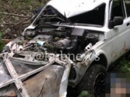 Автомобиль сорвался в пропасть в Сочи. Погиб полицейский