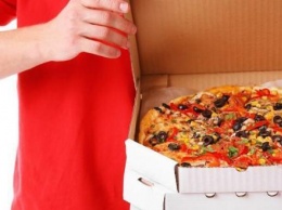 В Калуге девушка заказала пиццу за 20 000 рублей
