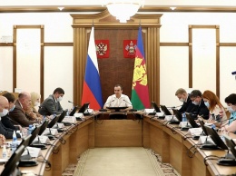 Губернатор Краснодарского края Вениамин Кондратьев поддержал предложение врачей об обязательной вакцинации