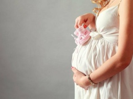 Этим летом в Югре беременным будут выдавать сертификат «Буду мамой»