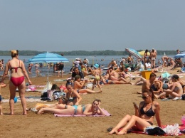 Роспотребнадзор разрешил купаться на 18 саратовских пляжах