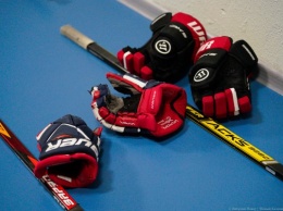 В Калининграде с тренера по хоккею 60 тыс. рублей из-за травмы семилетнего школьника