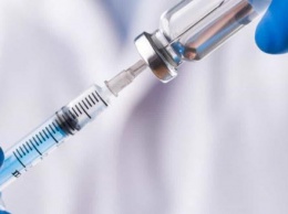 Медсестра калужской больницы вакцинировала пациента водой для инъекций
