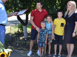 Многодетные семьи краснодарских полицейских поздравили с Днем семьи, любви и верности
