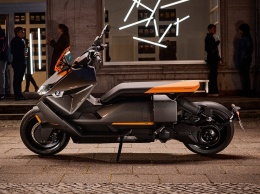 Официально представлен электрический скутер BMW CE 04