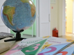В мэрии Краснодара рассказали, куда звонить при отказе в определении ребенка в школу