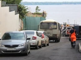 На спуске к новому пляжу в Саратове запретят остановку автомобилей