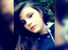 В Саратове 13-летняя школьница ушла из дома. Ее ищет полиция
