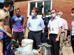 Более 500 волонтеров ежедневно устраняют последствия наводнения в Горячем Ключе