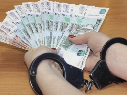 В России стали ловить больше взяточников