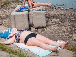 Кузбассовец случайно переехал лежащую на берегу женщину