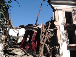 В Рубцовске частично обрушился Дом под шпилем
