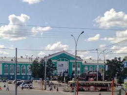 Минтранс Кузбасса объяснил "пропажу" часов со здания кемеровского вокзала