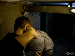 Подросток в маске попытался ограбить кузбасскую школу