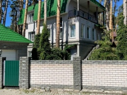 В Барнауле продают коттедж обанкротившейся хозяйки «Изумрудной страны» Ольги Антипиной