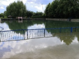 Область выделяет 16,5 млн рублей на ремонт бассейна с минеральной водой в Славске