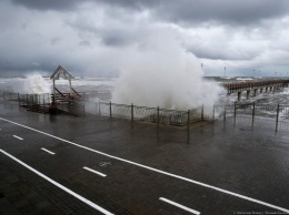 В пятницу ожидается усиление ветра и сильный шторм на море
