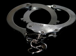 В Пензе полицейские заковали саратовца в наручники и избили