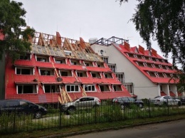 В Светлогорске начали разбирать отель «Русь»