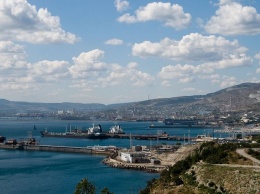 Выброс нефти в море у Новороссийска произошел при погрузке танкера