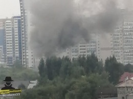 100 кв. метров огня: в Барнауле произошел крупный пожар