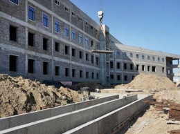 Алиханов: для соблюдения сроков онкоцентр придется строить в две смены