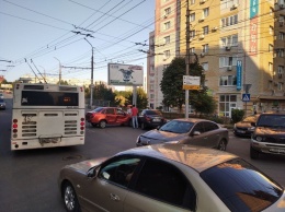 Тройное ДТП блокировало движение по Чернышевского