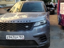 Остановивший трамвайное движение водитель "Range Rover" оштрафован на три тысячи рублей