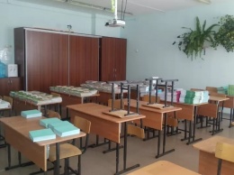 Барнаульские чиновники от образования ответили на жалобы родителей о сборе подаяний на покупку парт