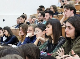 Девять студентов вузов Краснодарского края будут получать стипендии Правительства РФ