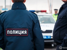 Полицейские окружили здание КПРФ в Москве
