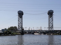 Горвласти рассказали, почему строительство дублера двухъярусного моста еще не началось