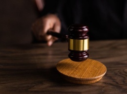 Тюменский суд приговорил экс-депутата и его жену к лишению свободы