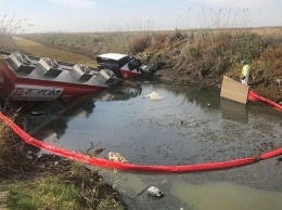 В салоне рухнувшей в канал автоцистерны «Лукойла» нашли мертвого водитель из Краснодара