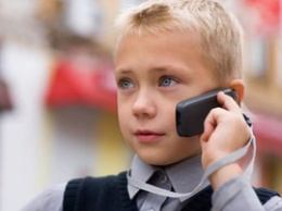 Телефоны белгородских школьников окажутся под контролем их родителей