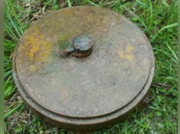 На улице в Тарусе нашли противотанковую мину
