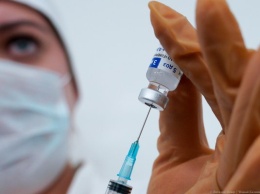 Кравченко: план вакцинации от коронавируса в регионе выполнен на 50%