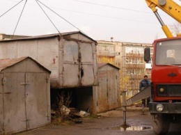Горуправа Калуги предупреждает о сносе трех гаражей на улице Болдина