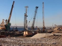 На строительстве новой набережной Саратова освоят еще 2,2 млрд рублей