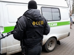 Приставы арестовали три КАМАЗа и «Мерседес» калининградской фирмы за долги