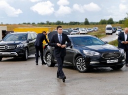 Автобаза правительства Калининградской области покупает на 16,5 млн новые автомобили