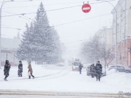 Сильный ветер и снегопады установятся в Кузбассе на несколько дней