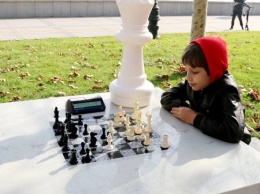 На набережной Новороссийска установили шахматные доски