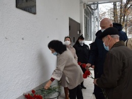 В Краснодаре открыли мемориальную доску в память полковника милиции Евгения Ванцова